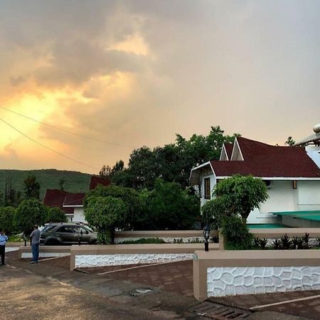 Cloud Green Mahabaleshwar Resort Kültér fotó